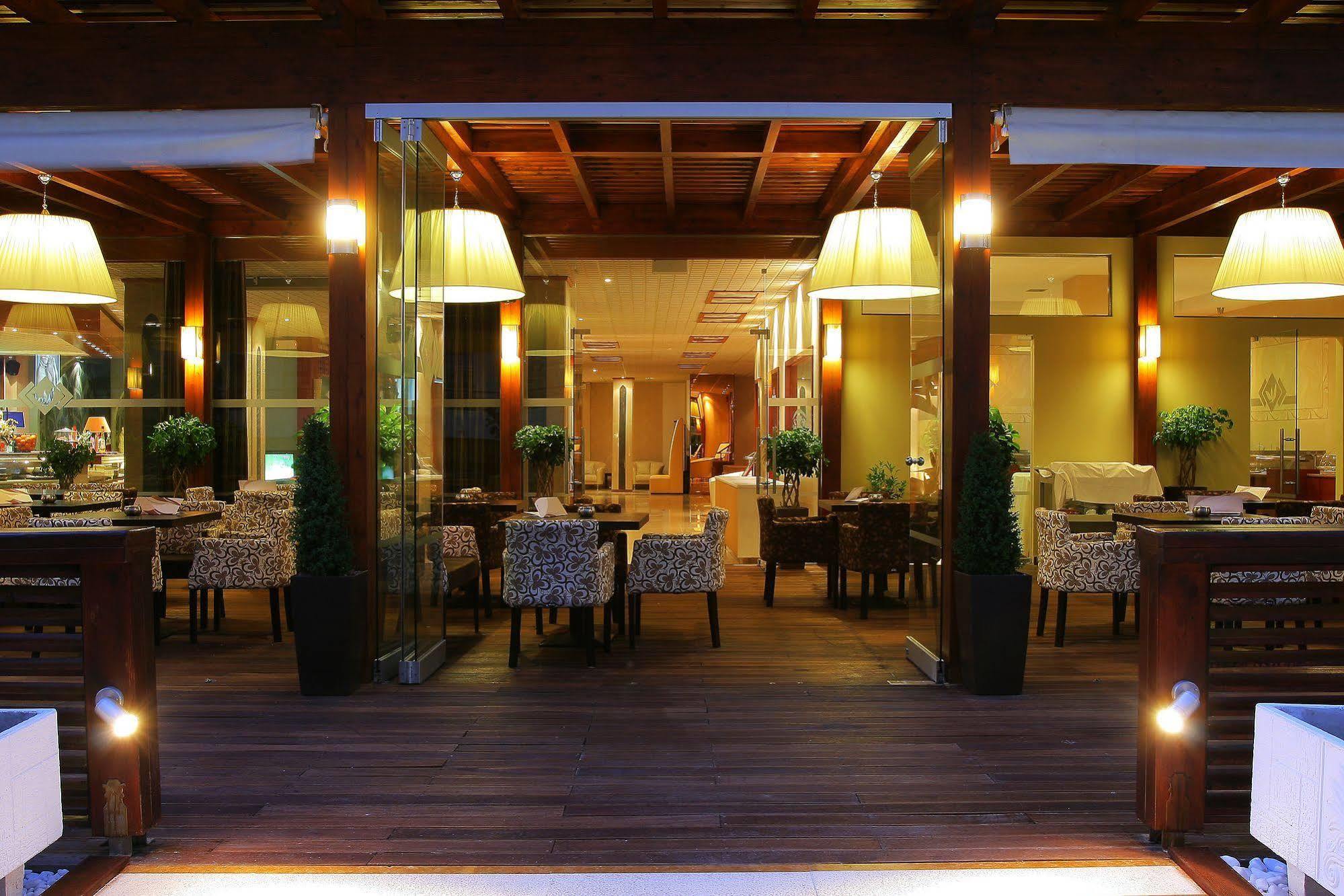 Lydia Hotel Rhodes City Ресторан фото